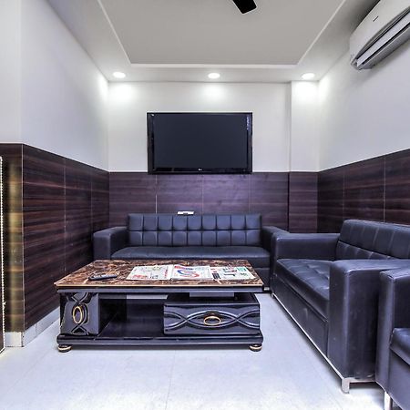 Hotel Aerostar Gold - Opposite Max Healthcare Delhi  Eksteriør bilde