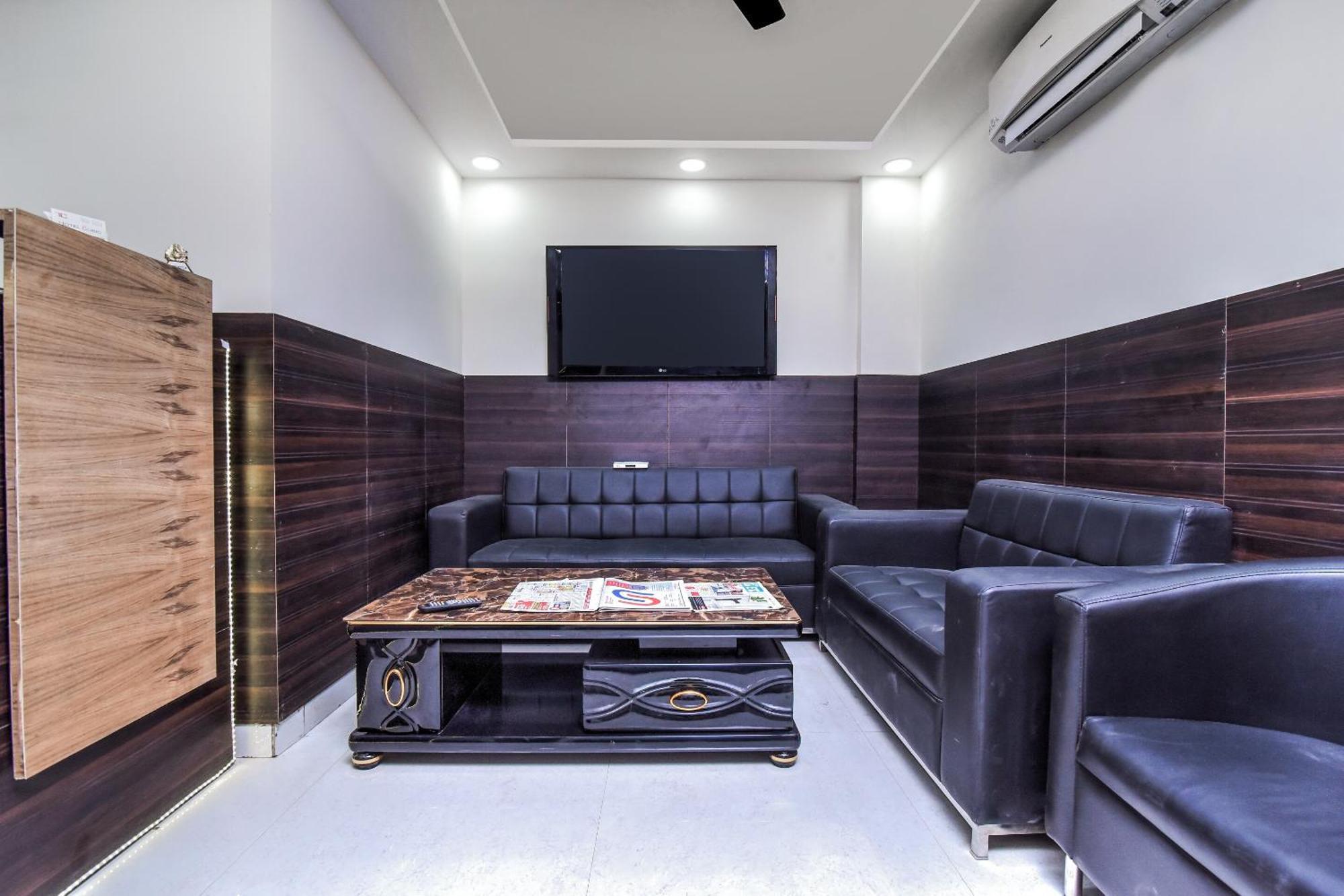 Hotel Aerostar Gold - Opposite Max Healthcare Delhi  Eksteriør bilde