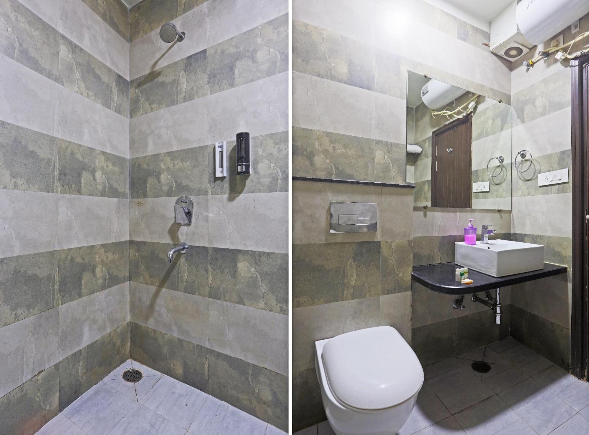 Hotel Aerostar Gold - Opposite Max Healthcare Delhi  Eksteriør bilde